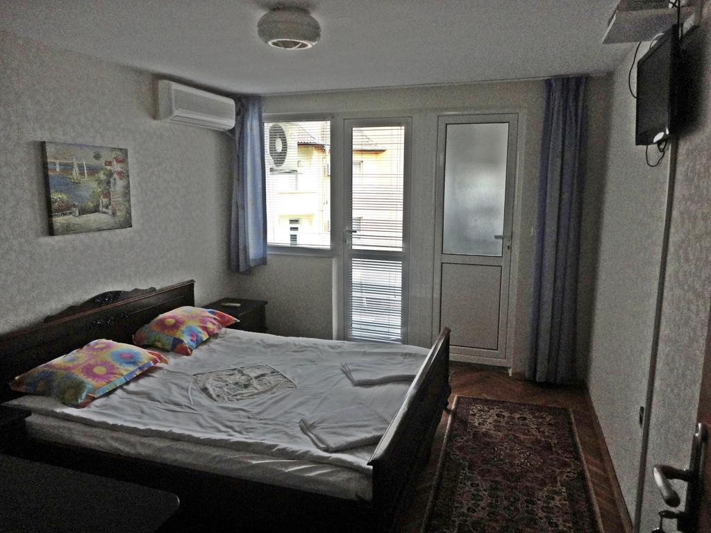 Guest Rooms Casa Luba Sveti Vlas Kamer foto