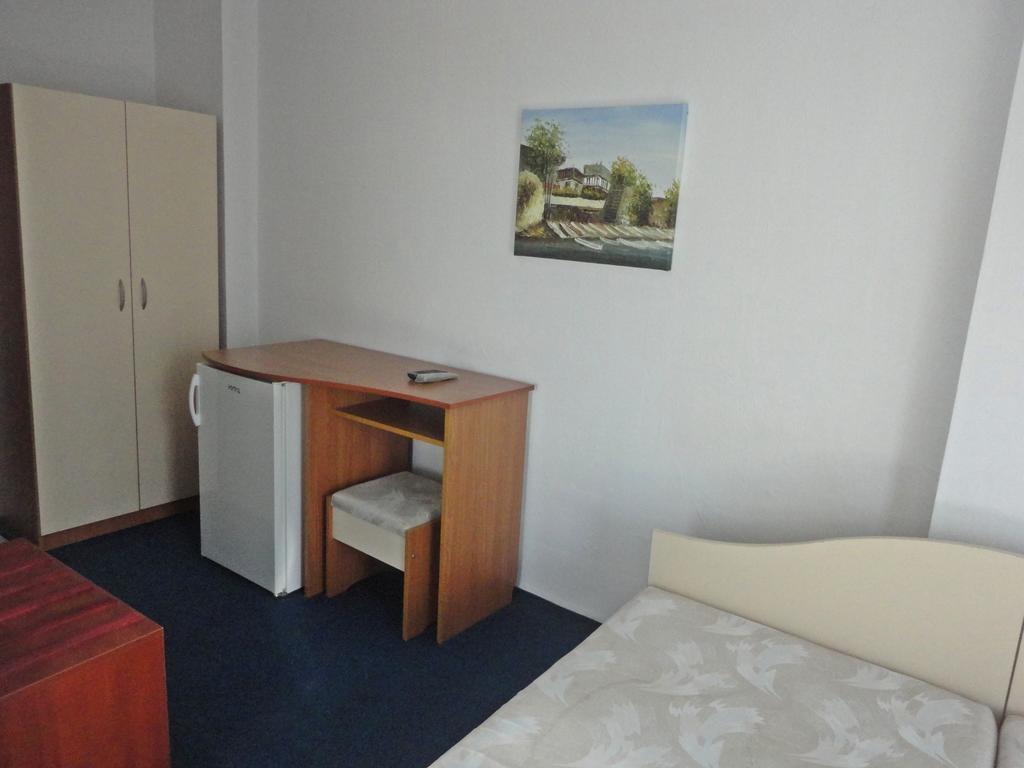 Guest Rooms Casa Luba Sveti Vlas Kamer foto